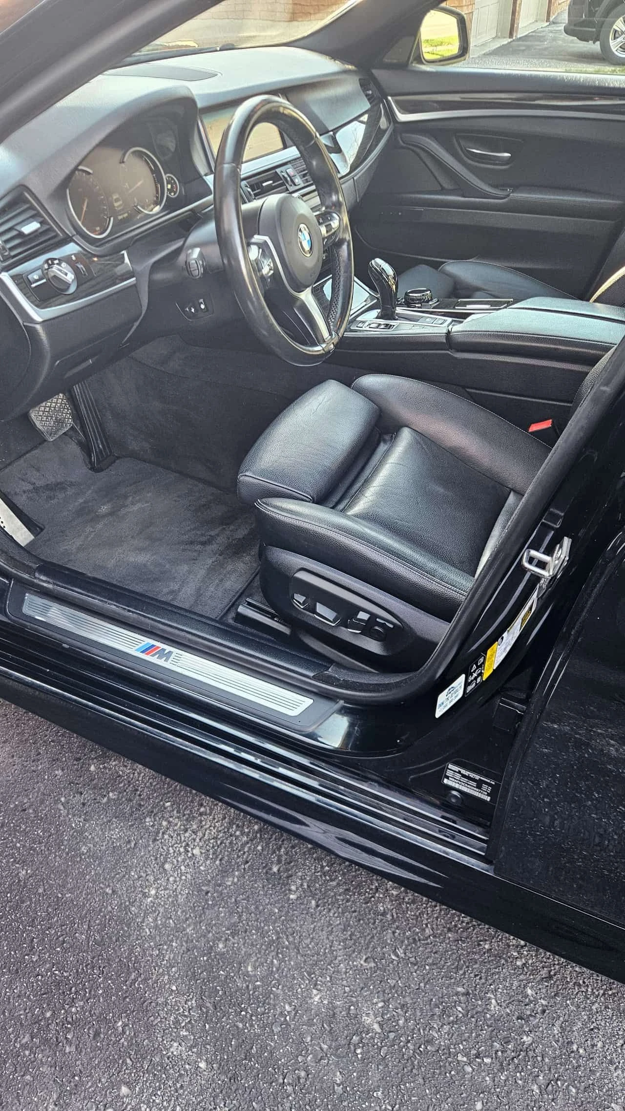 BMW 535 * M Sport * CARFAX * ЦЕНА ДО БГ, снимка 11 - Автомобили и джипове - 54948209