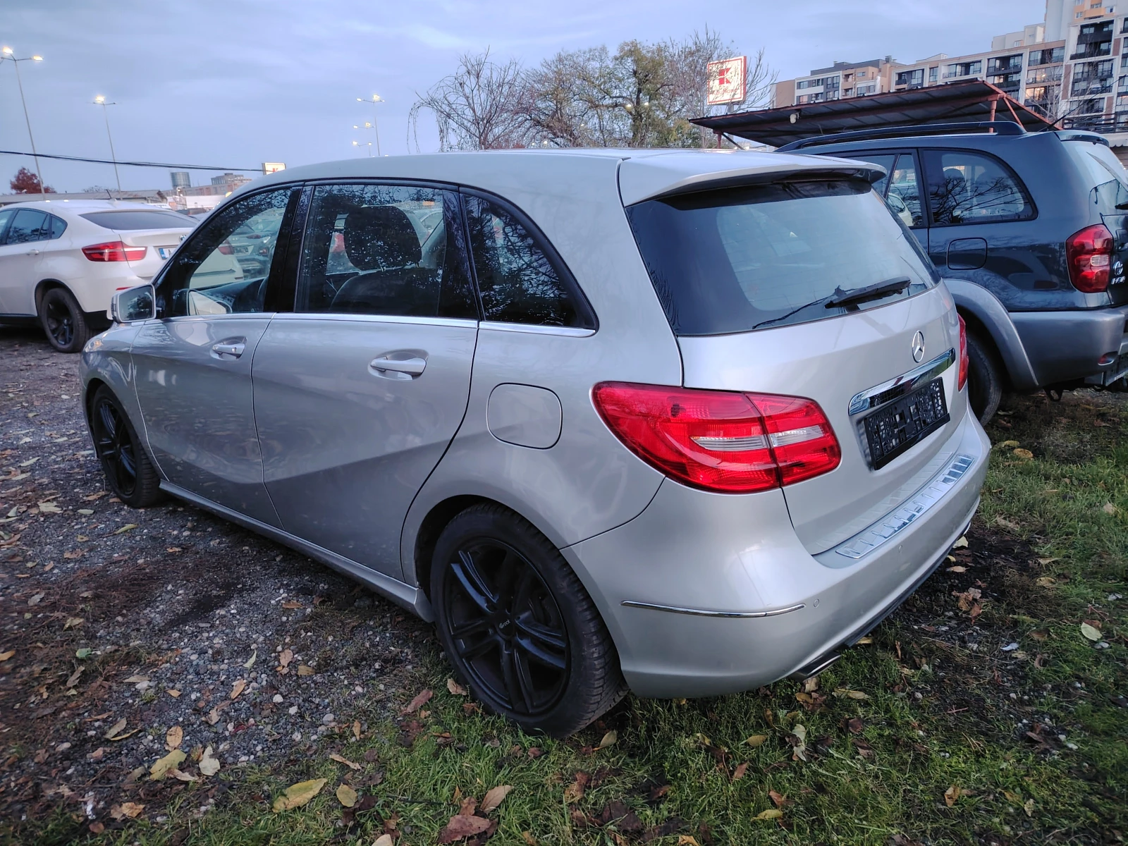 Mercedes-Benz B 200 1.6i, снимка 9 - Автомобили и джипове - 55105412