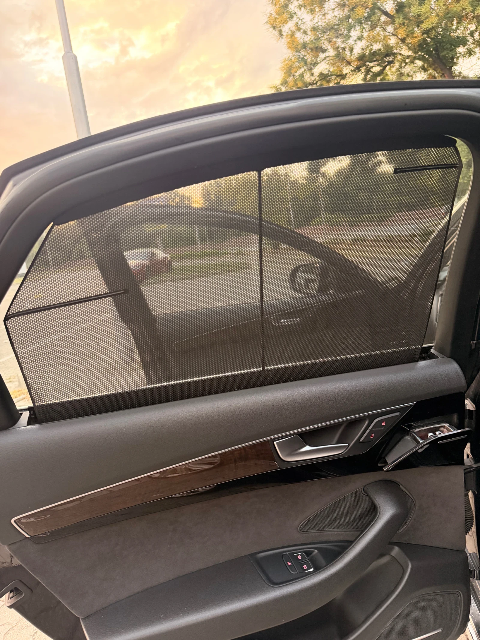 Audi A8, снимка 5 - Автомобили и джипове - 55332867