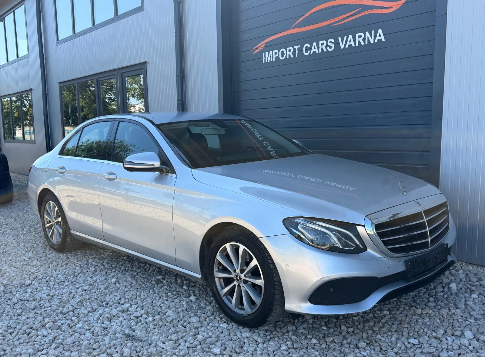 Mercedes-Benz E 200 2017 new model , снимка 3 - Автомобили и джипове - 55505099