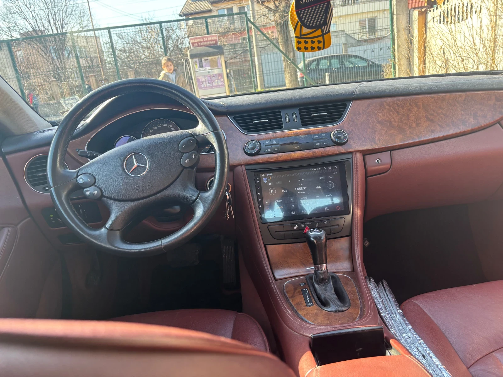 Mercedes-Benz 320, снимка 4 - Автомобили и джипове - 55625920
