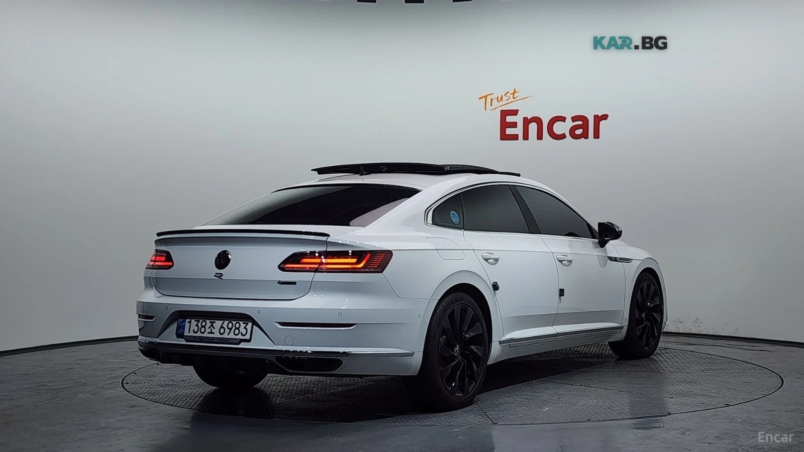 VW Arteon ОБДУХВАНЕ* ПОДГРЕВ* КАМЕРА* PANO* DIGITAL, снимка 2 - Автомобили и джипове - 56004738