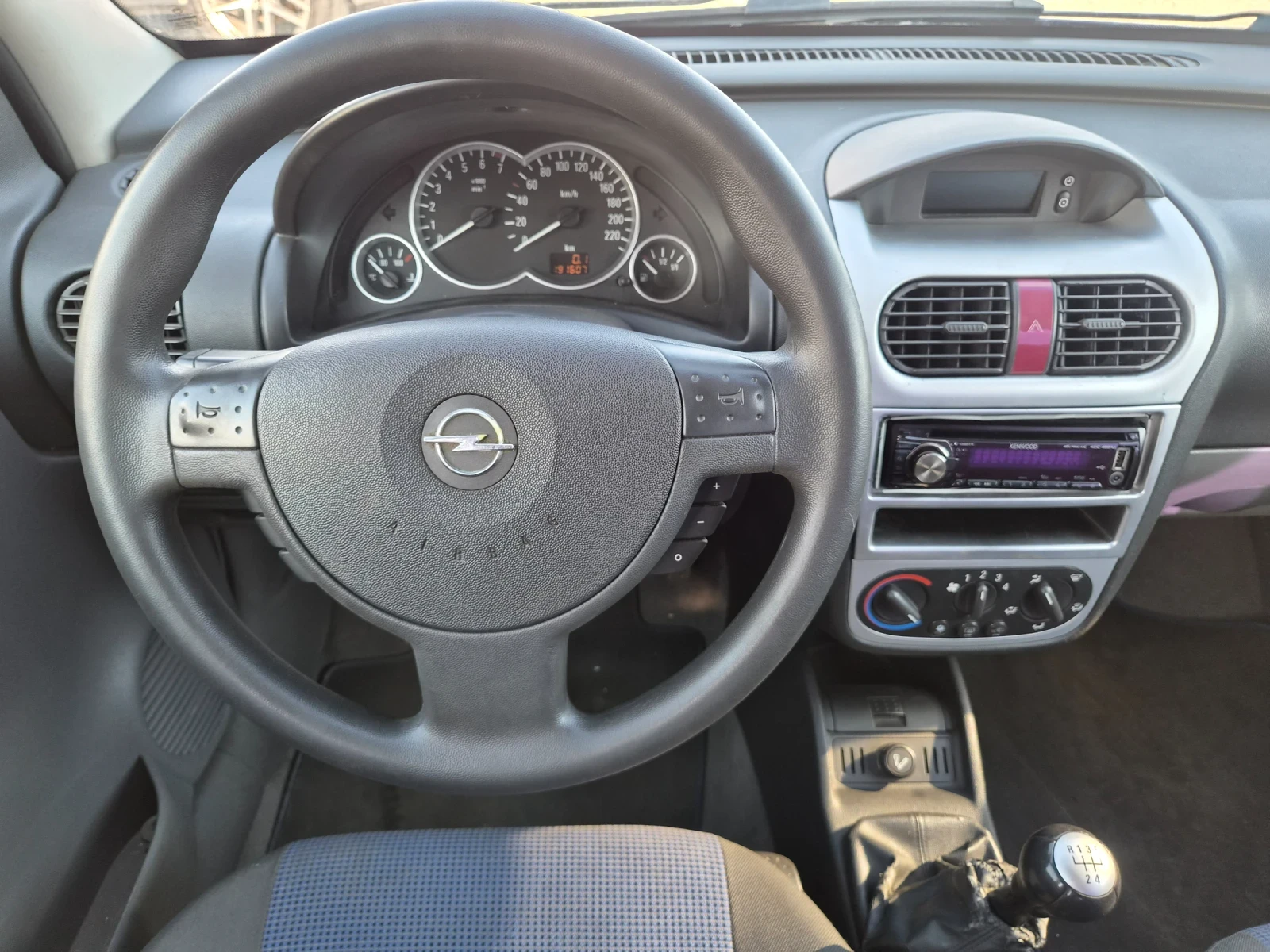 Opel Combo 1.6i 87кс КЛИМАТИК 5 МЕСТА ЕВРО 4, снимка 11 - Автомобили и джипове - 56128503
