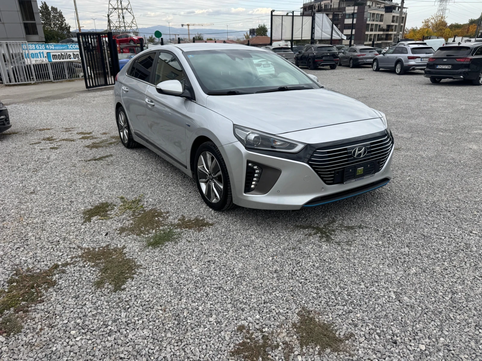 Hyundai Ioniq 1.6 Hybrid 140hp* LED* NAVI* КАМЕРА* евро 6