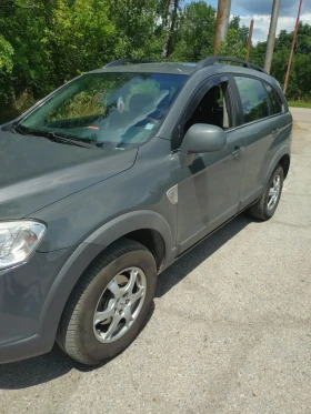 Chevrolet Captiva 2.4-136 к.с., снимка 3