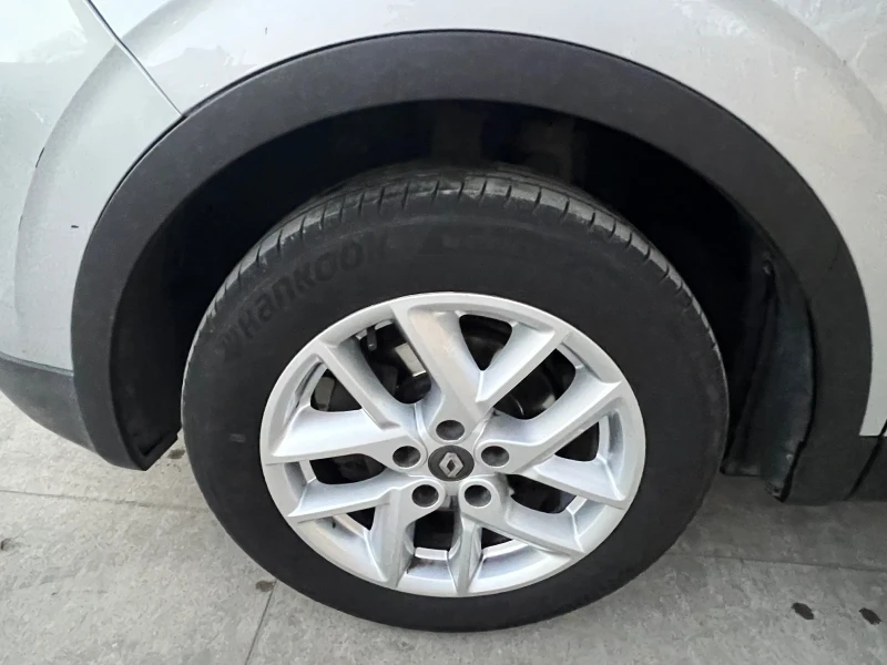 Renault Kadjar 1.5 , снимка 12 - Автомобили и джипове - 52757523