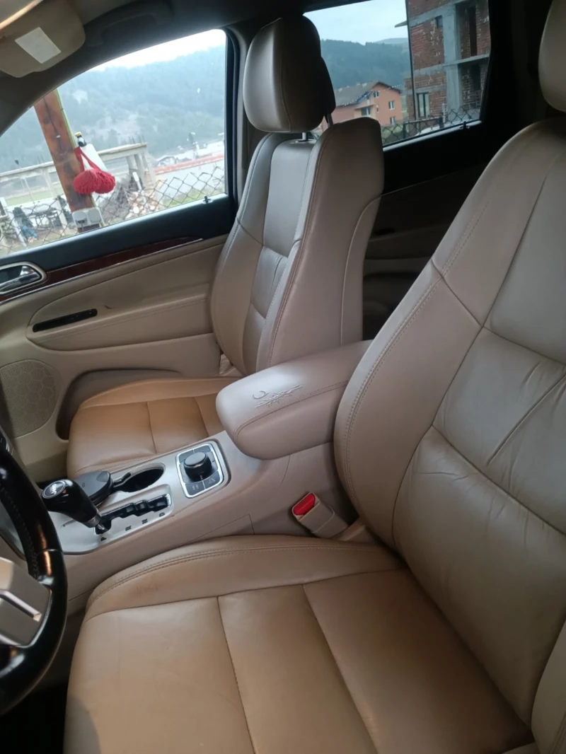 Jeep Grand cherokee, снимка 12 - Автомобили и джипове - 52974921