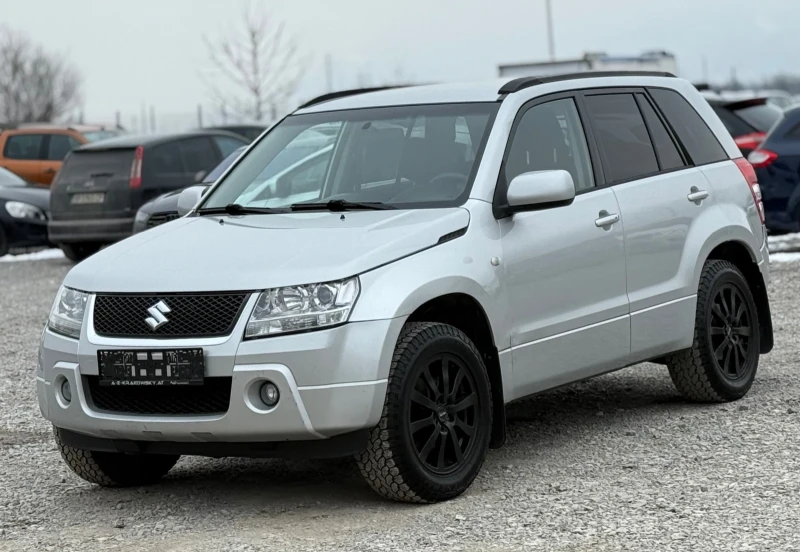 Suzuki Grand vitara 2.0i 140к.с * 4х4* * Навигация* * Климатроник* , снимка 3 - Автомобили и джипове - 53192539