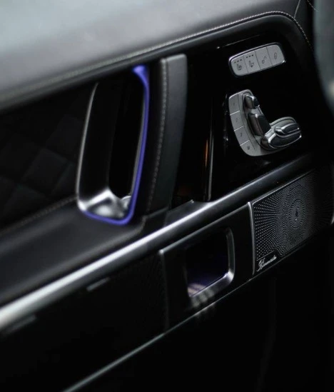Mercedes-Benz G 63 AMG V8, снимка 11 - Автомобили и джипове - 51299566