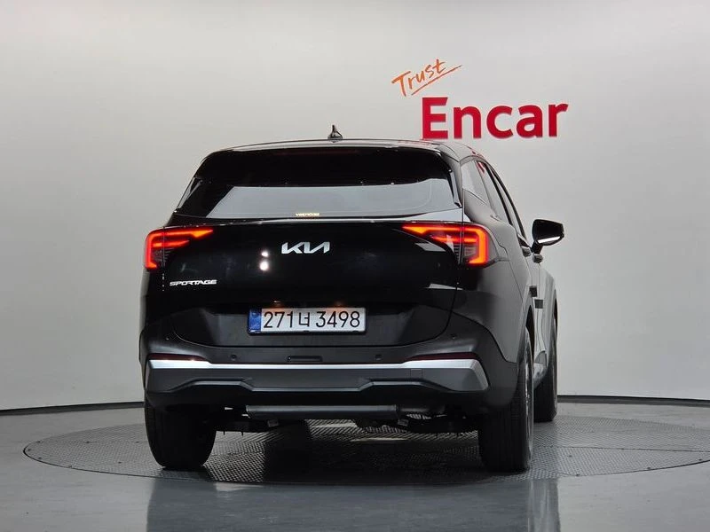 Kia Sportage 1.6 Automatic, снимка 4 - Автомобили и джипове - 55587783