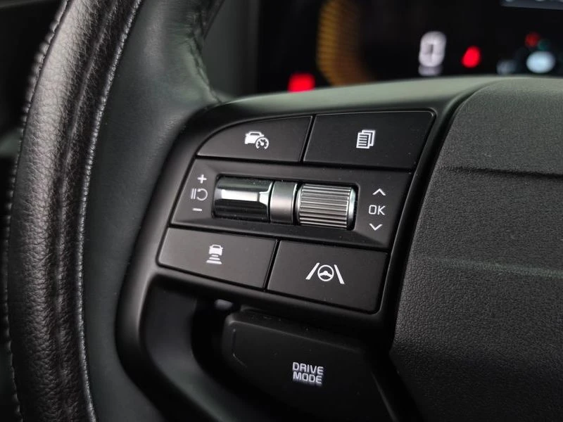Kia Sportage 1.6 Automatic, снимка 9 - Автомобили и джипове - 55587783