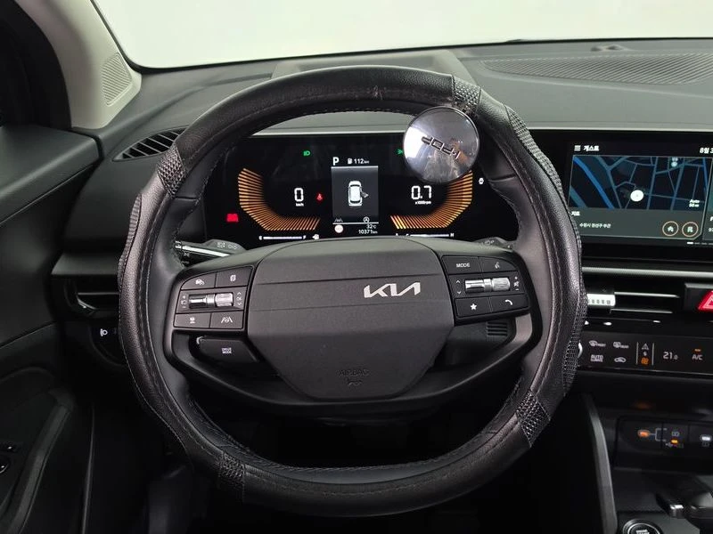 Kia Sportage 1.6 Automatic, снимка 8 - Автомобили и джипове - 55587783