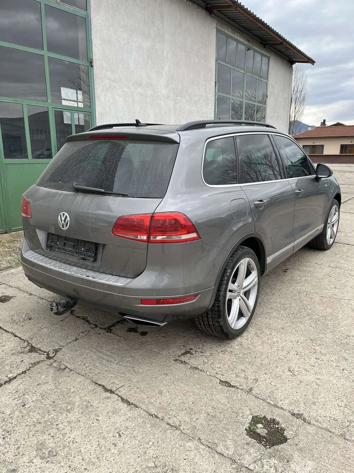 VW Touareg 4.2TDI - изображение 2