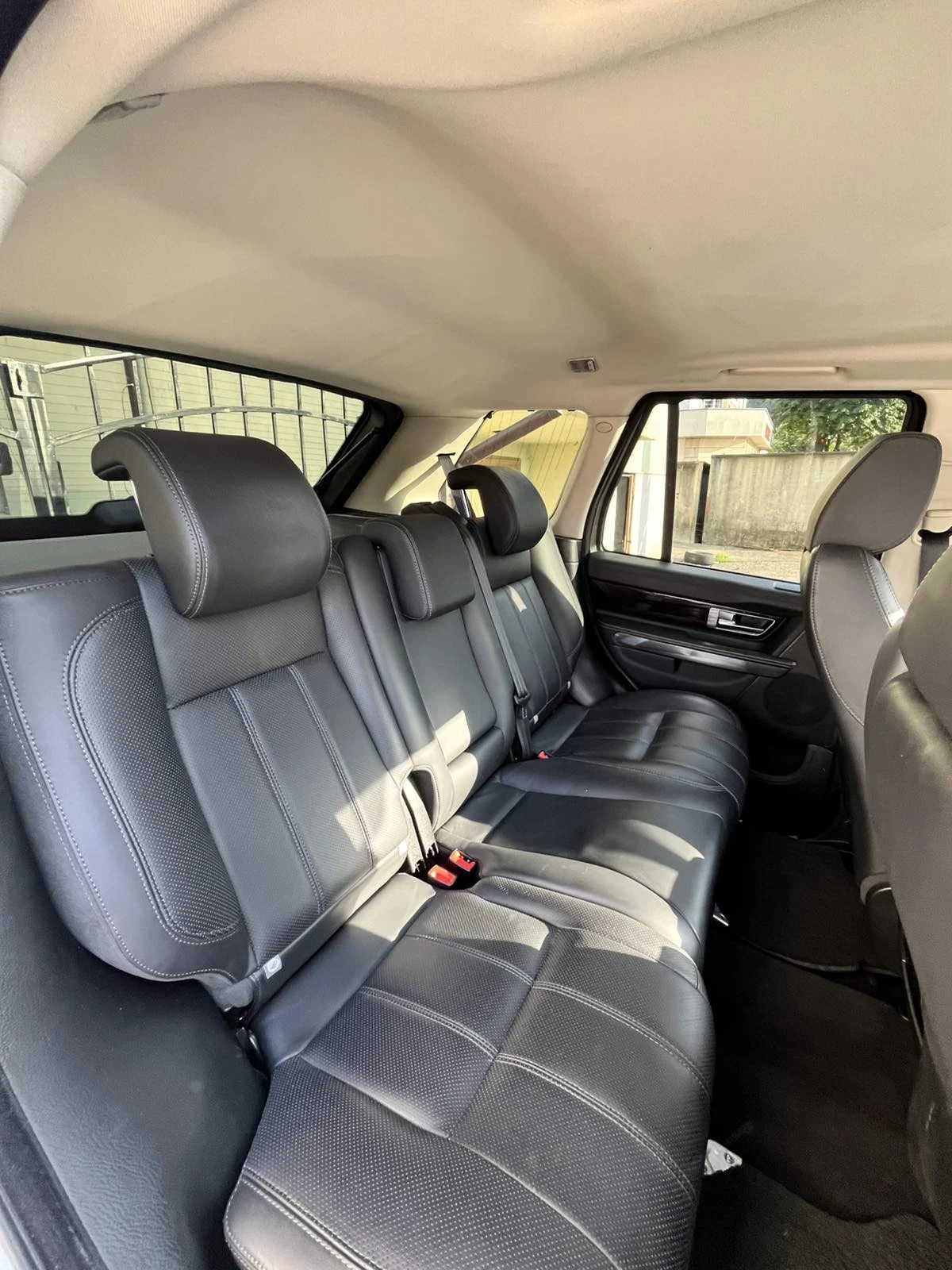 Land Rover Range Rover Sport  - изображение 8