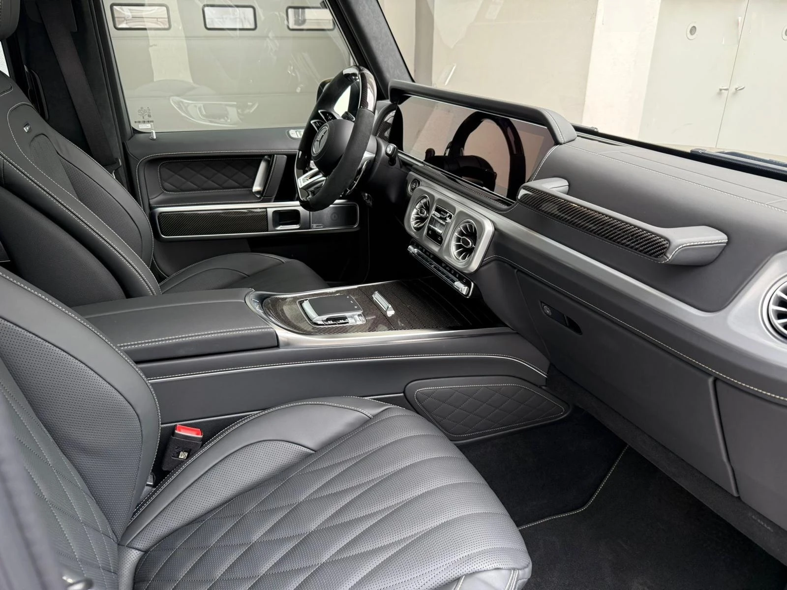 Mercedes-Benz G 63 AMG V8 - изображение 5