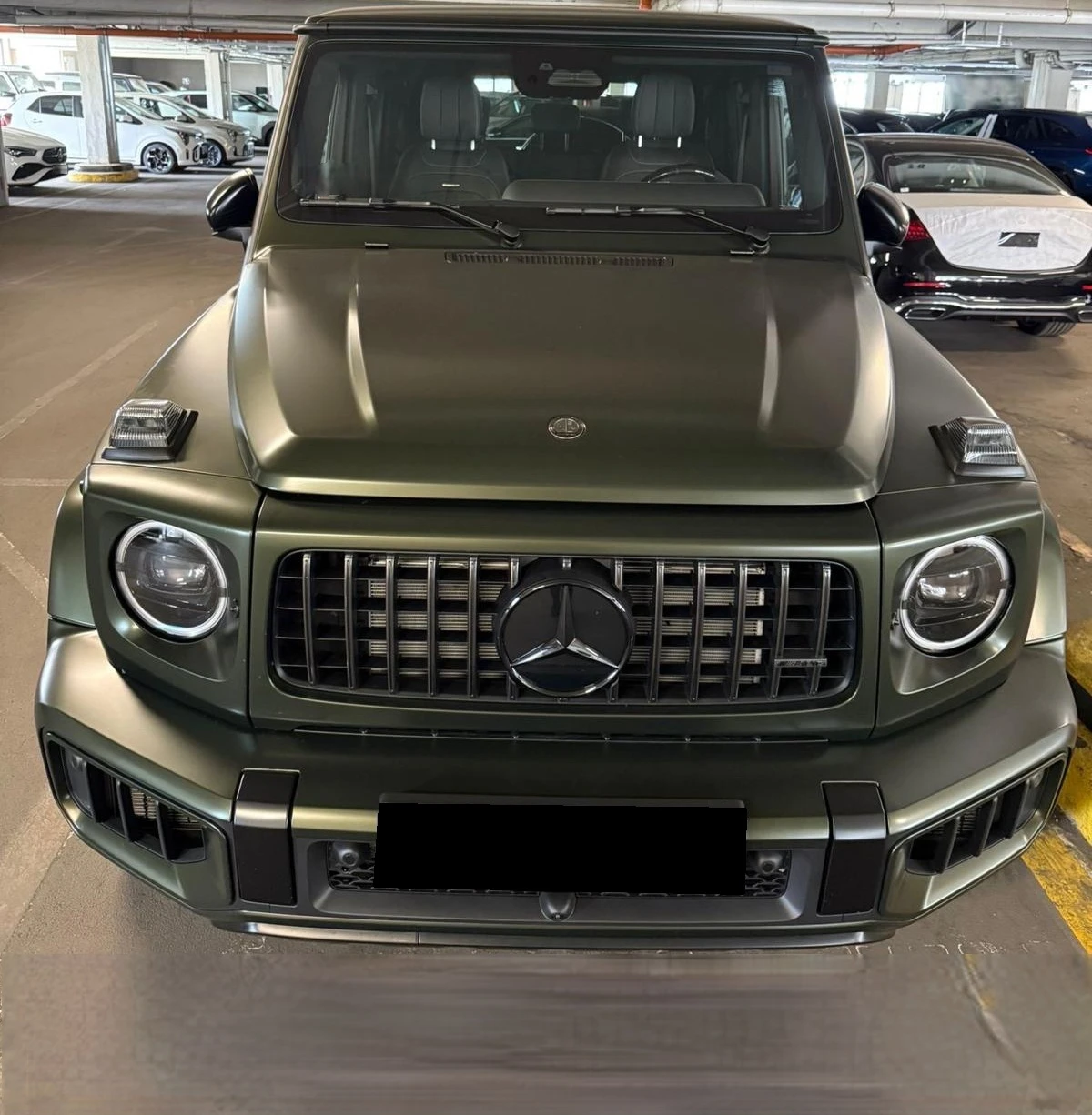 Mercedes-Benz G 63 AMG V8 - изображение 2