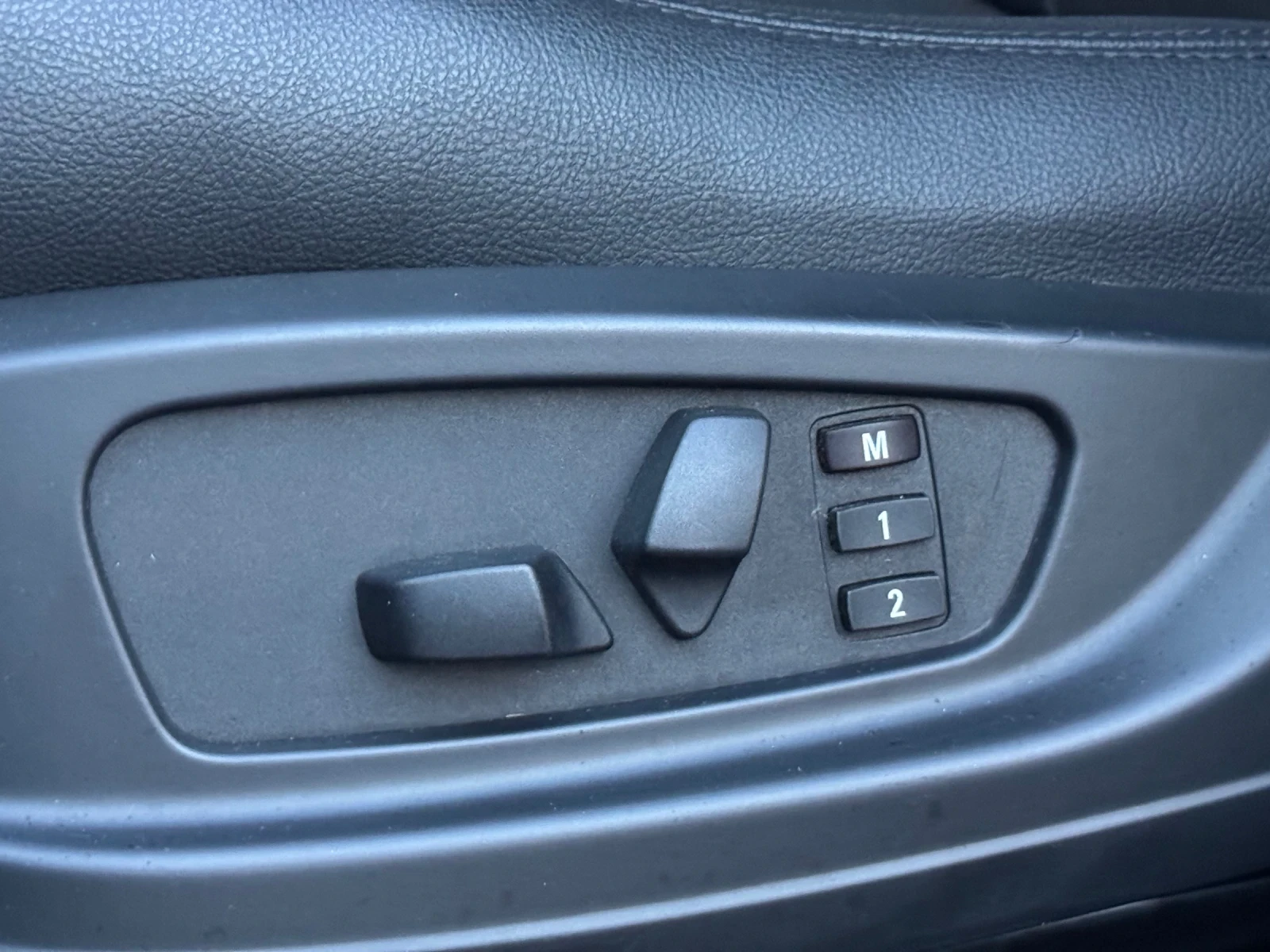 BMW X5 E70 Xdrive 3.0d 231 ..   | Mobile.bg   12