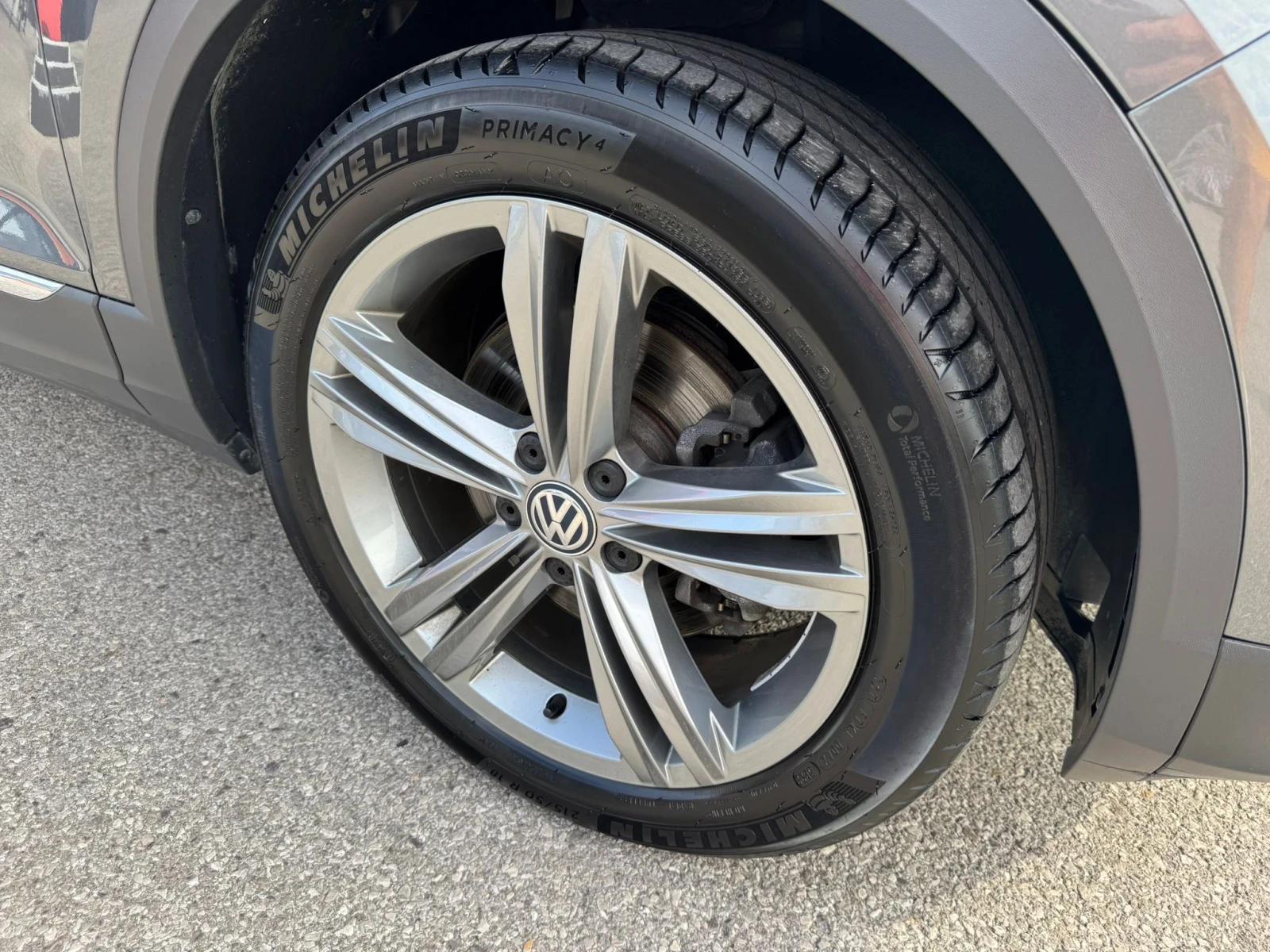 VW T-Roc 2.0D-4MOTION-DIGITAL-KEYLESS-DISTRONIC-BLIND SPOT - изображение 9