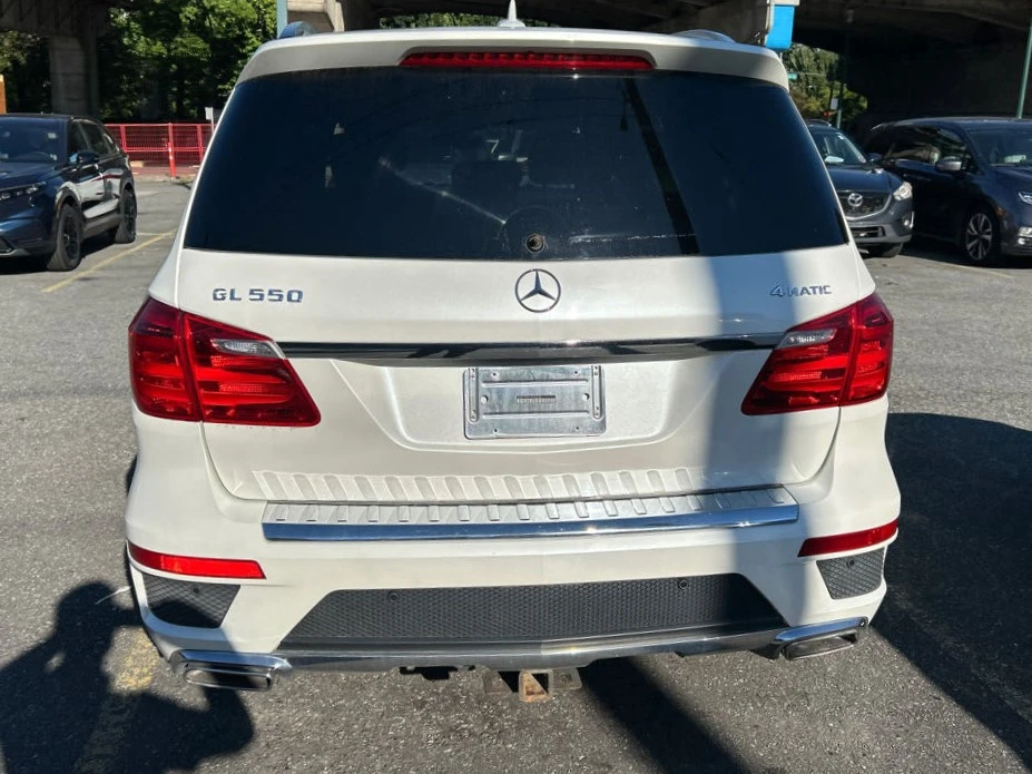 Mercedes-Benz GL 550 4, 6 V8 biturbo, дълга база, 4matic - изображение 6