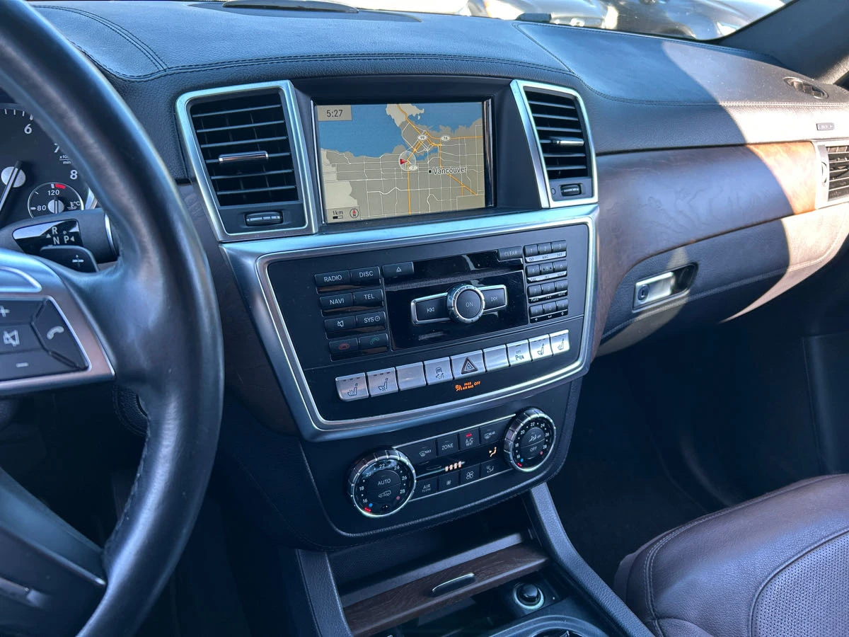 Mercedes-Benz GL 550 4, 6 V8 biturbo, дълга база, 4matic - изображение 5