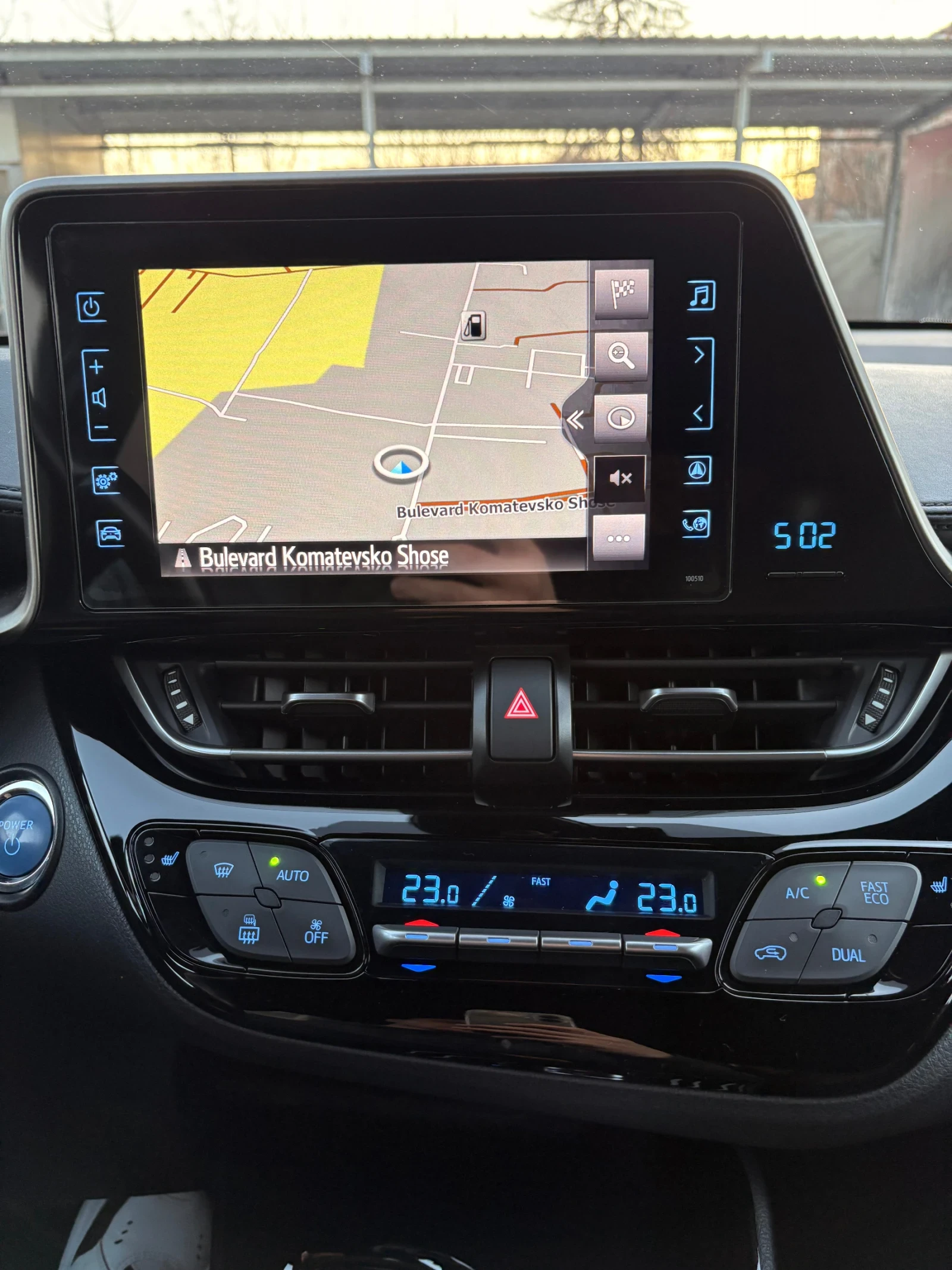 Toyota C-HR | Mobile.bg � ����������� 11