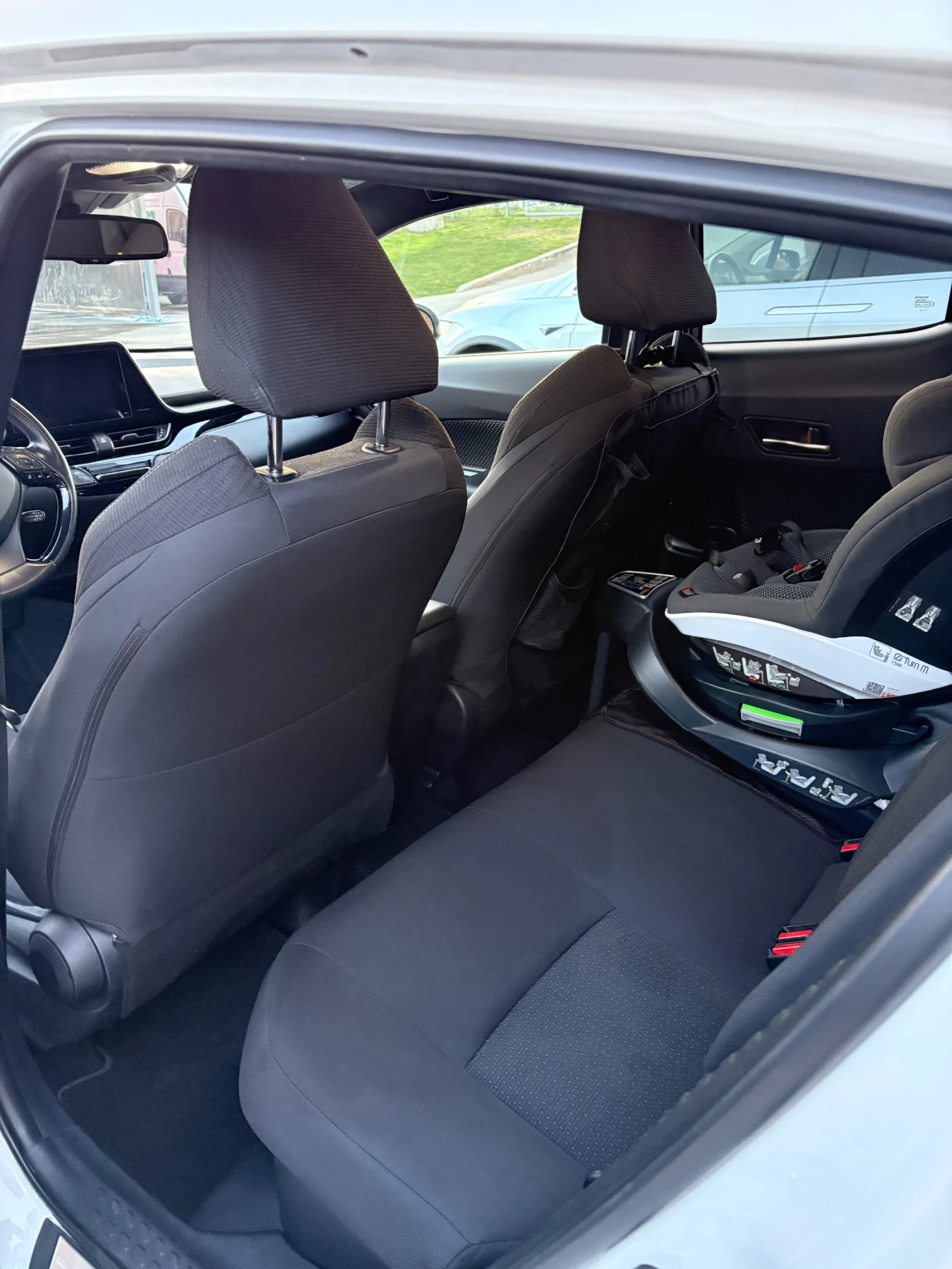 Toyota C-HR | Mobile.bg � ����������� 14