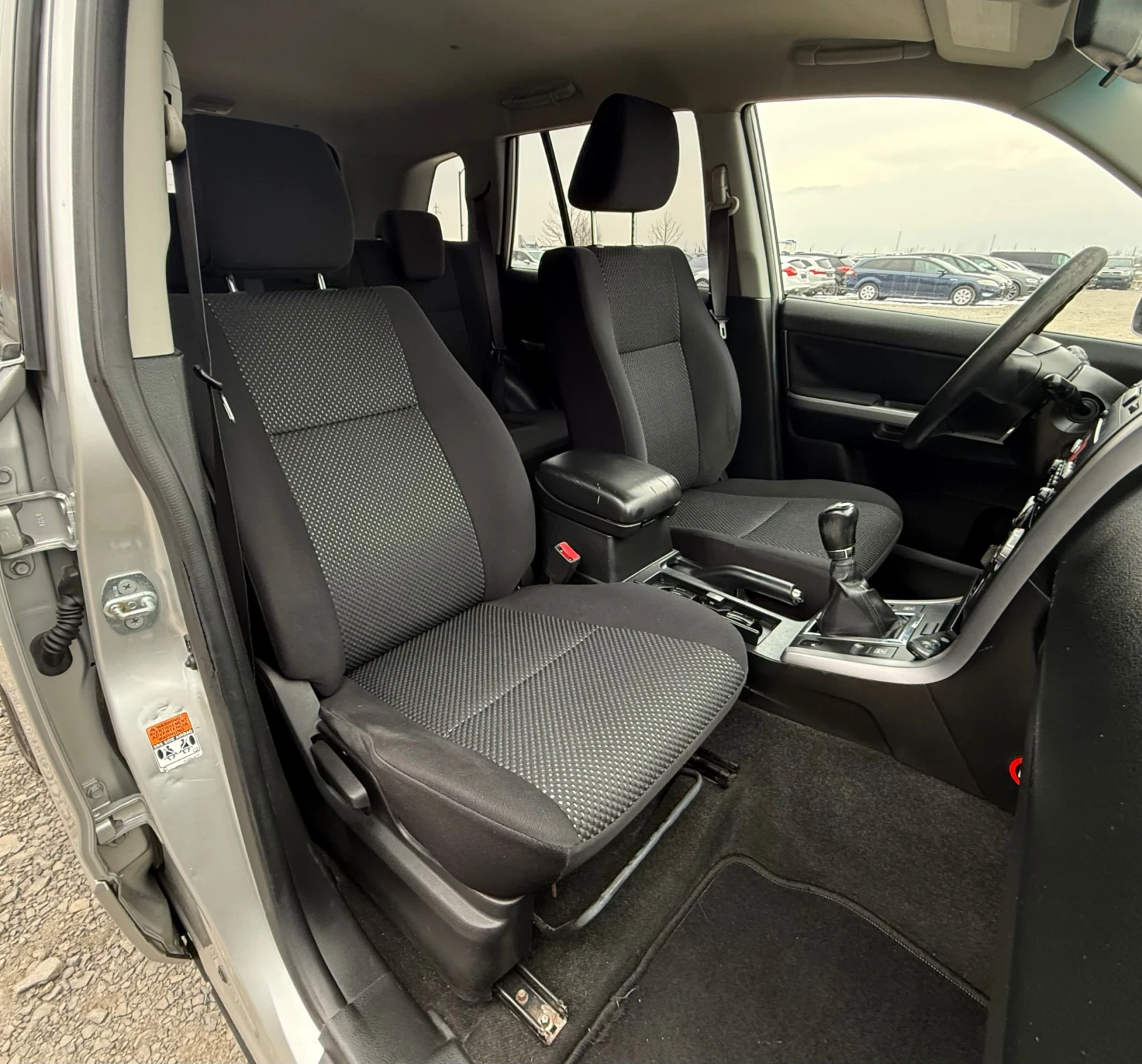 Suzuki Grand vitara 2.0i 140�.� * 4�4* * ���������* * �����������*  | Mobile.bg � ����������� 13