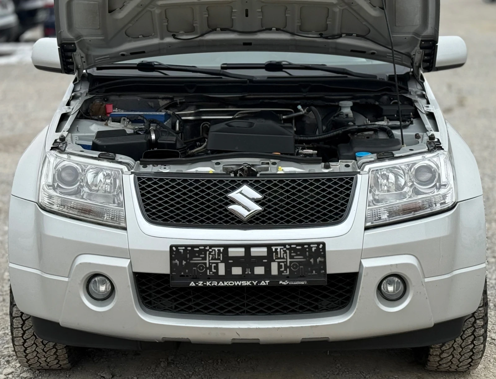 Suzuki Grand vitara 2.0i 140�.� * 4�4* * ���������* * �����������*  | Mobile.bg � ����������� 17