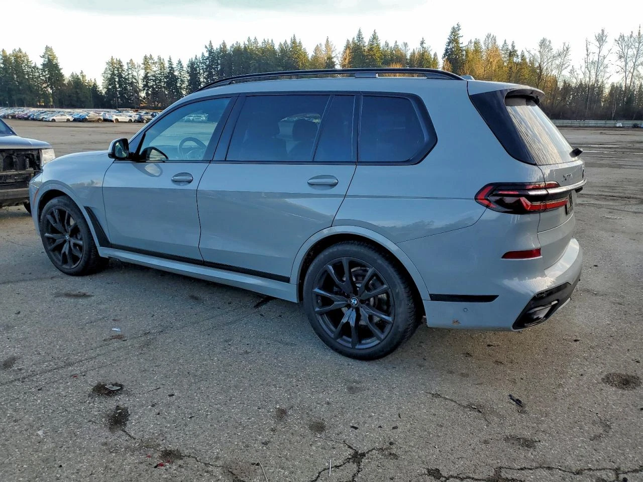 BMW X7 3l xDrive40I - изображение 2