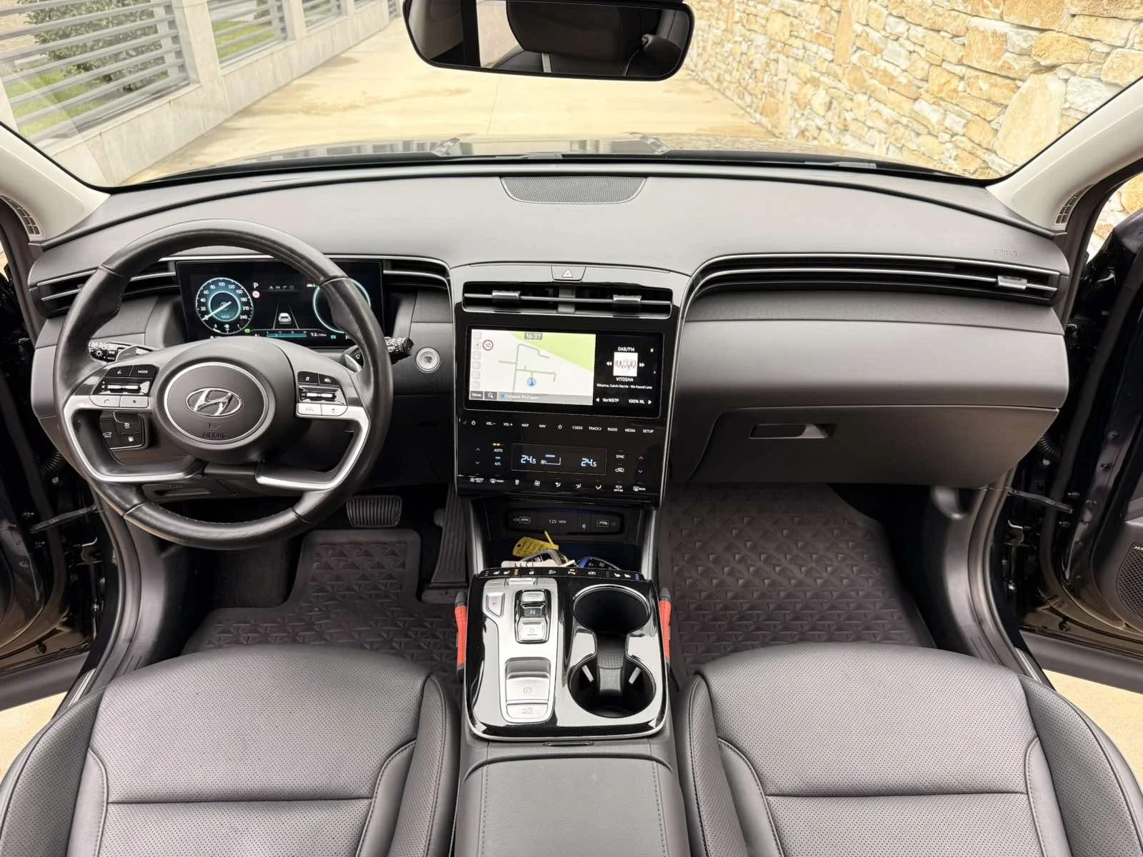 Hyundai Tucson Plug-in-Hybrid 4* 4  | Mobile.bg � ����������� 12
