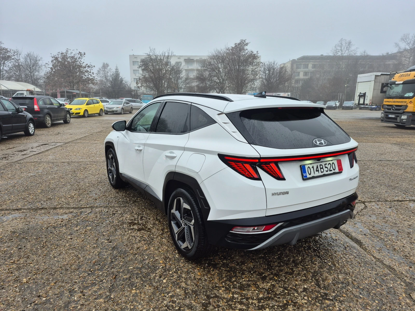 Hyundai Tucson ХИБРИДЕН  2022 Г АВТОМАТИК  - изображение 4