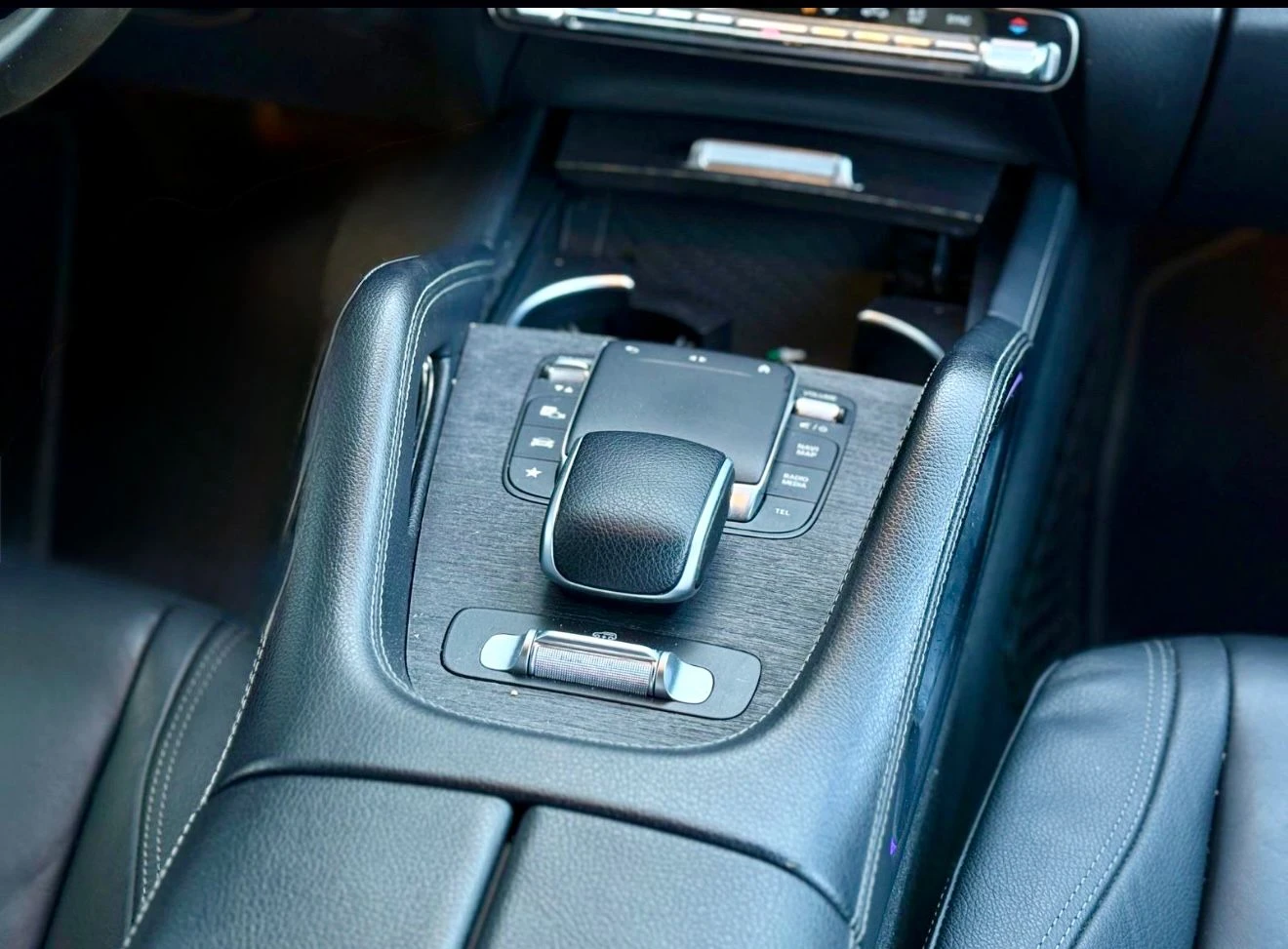 Mercedes-Benz GLE 400 d* AMG Line* 4Matic* 360* Лизинг - изображение 9