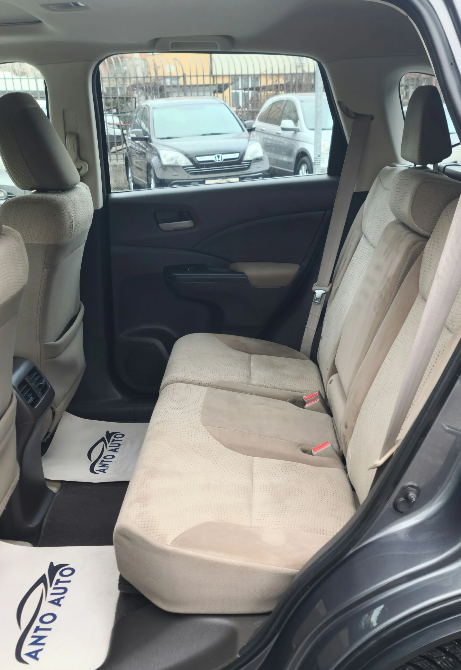 Honda Cr-v 2.4 i-VTEC 4x4 Пълна сервизна история!, снимка 11 - Автомобили и джипове - 53961420