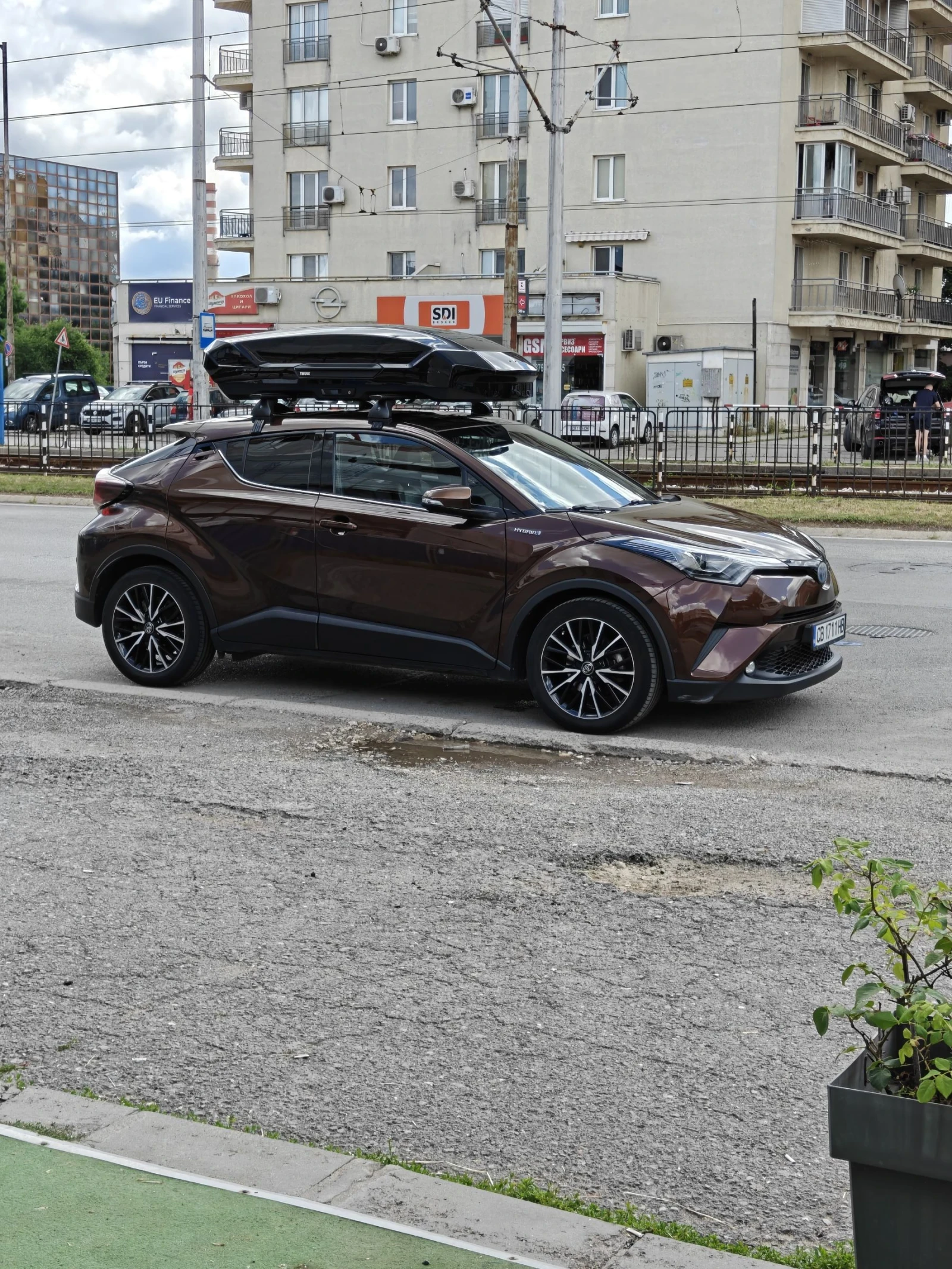 Toyota C-HR, снимка 5 - Автомобили и джипове - 55261145