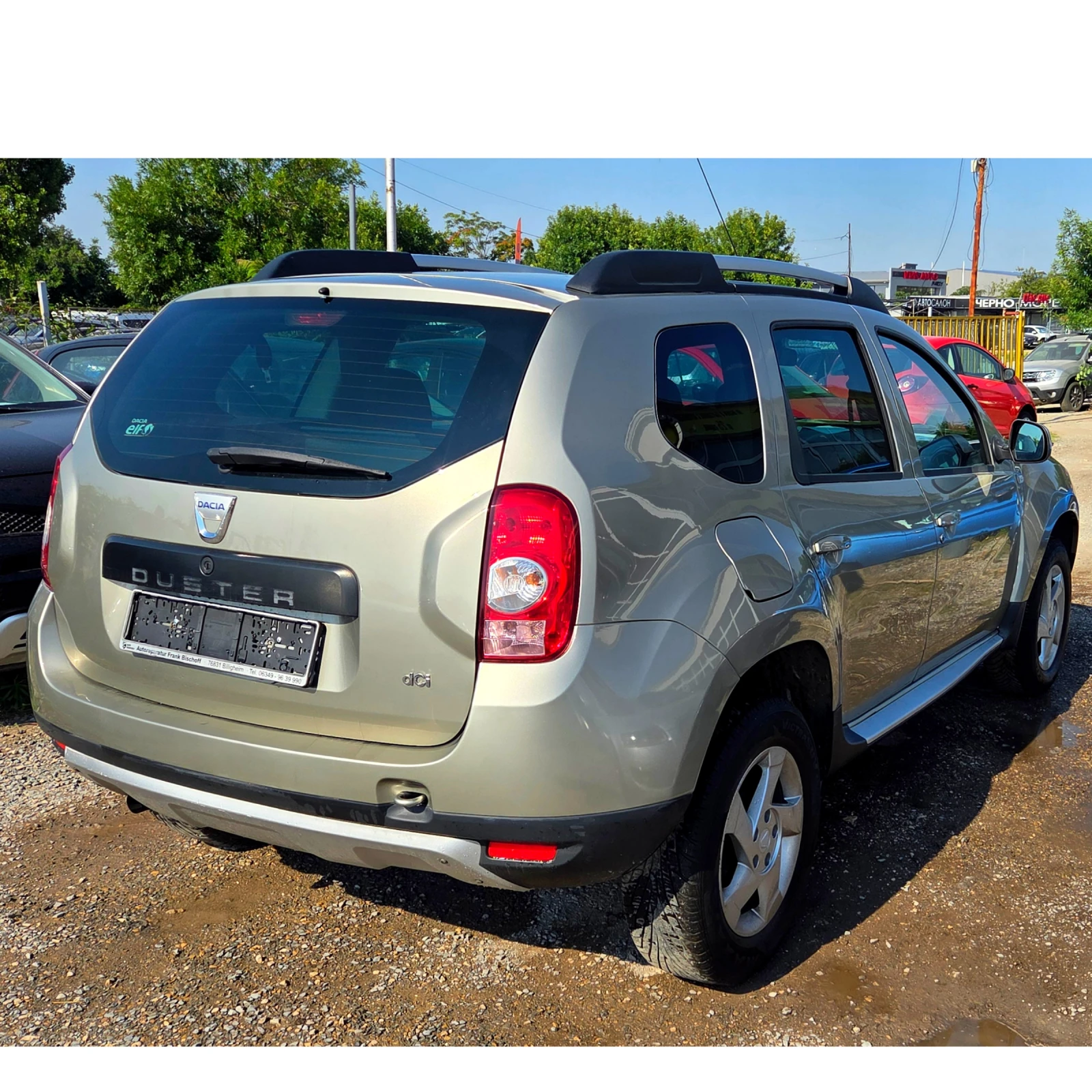 Dacia Duster 1.5 DCI 11 0ps, снимка 4 - Автомобили и джипове - 55522278
