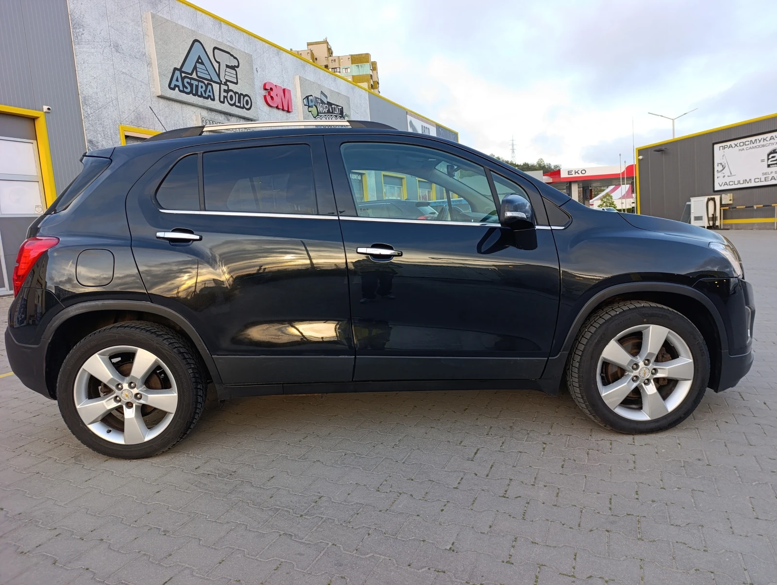 Chevrolet Trax 1.4T ШВЕЙЦАРИЯ, снимка 8 - Автомобили и джипове - 55527409