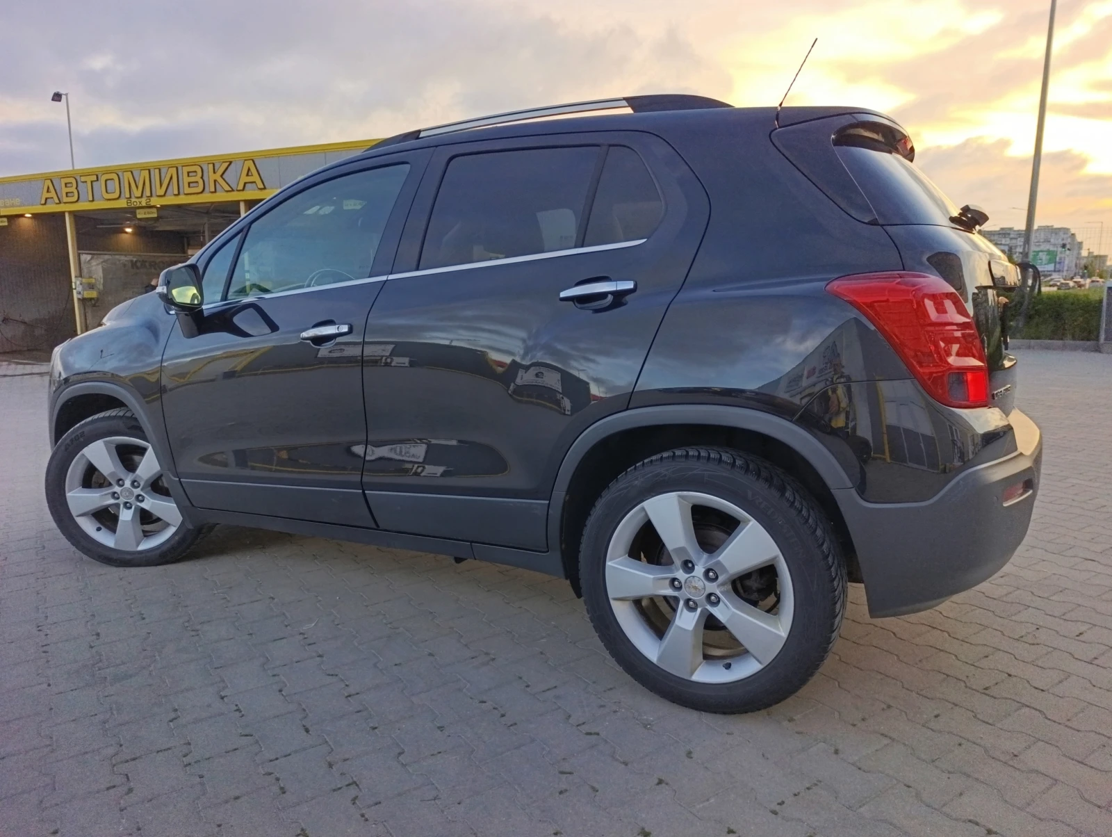 Chevrolet Trax 1.4T ШВЕЙЦАРИЯ, снимка 6 - Автомобили и джипове - 55527409