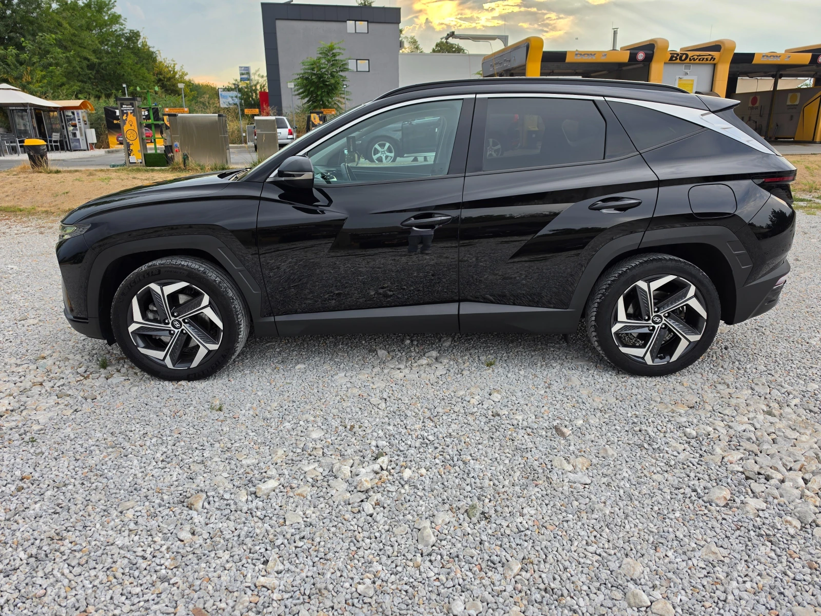 Hyundai Tucson COMFORT, снимка 4 - Автомобили и джипове - 55797531