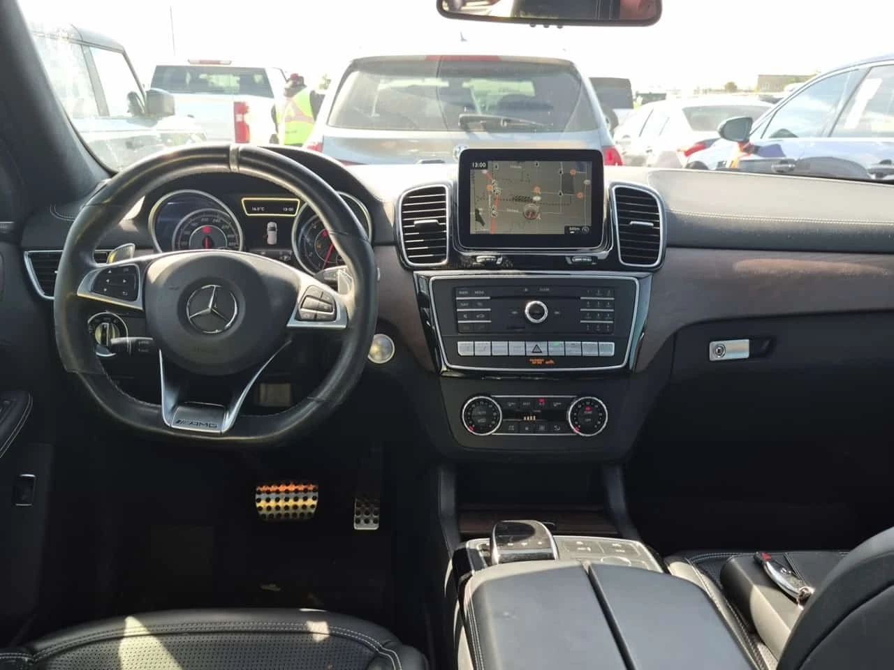 Mercedes-Benz GLE * AMG 63 S * CARFAX * , снимка 10 - Автомобили и джипове - 56226070