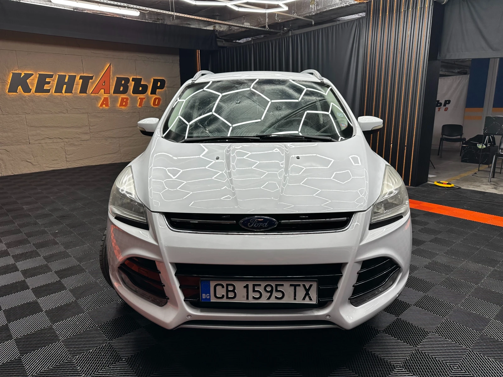 Ford Kuga 2.0d 140 к.с. , снимка 3 - Автомобили и джипове - 56656414