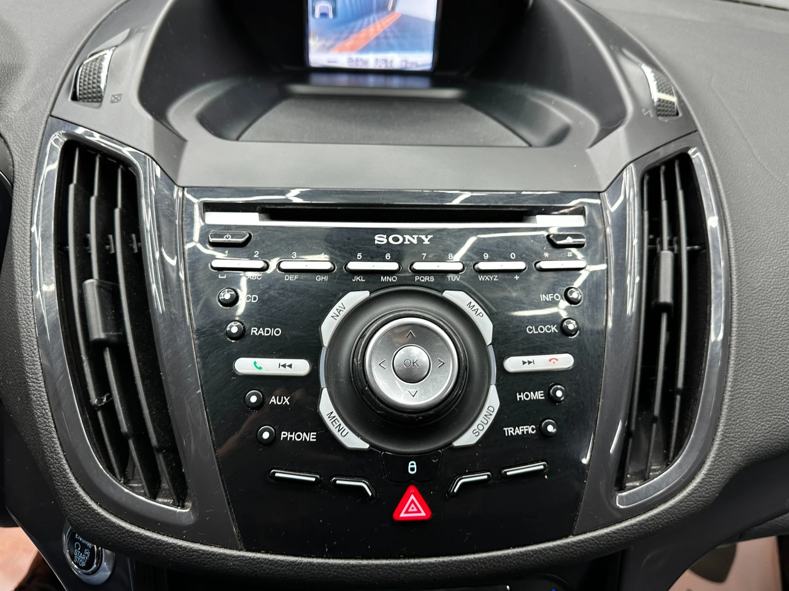 Ford Kuga 2.0d 140 к.с. , снимка 12 - Автомобили и джипове - 56656414