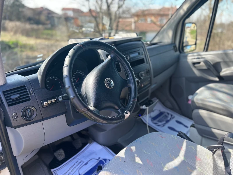 VW Crafter 2.5 136 Специален Автовоз, снимка 6 - Бусове и автобуси - 47818798