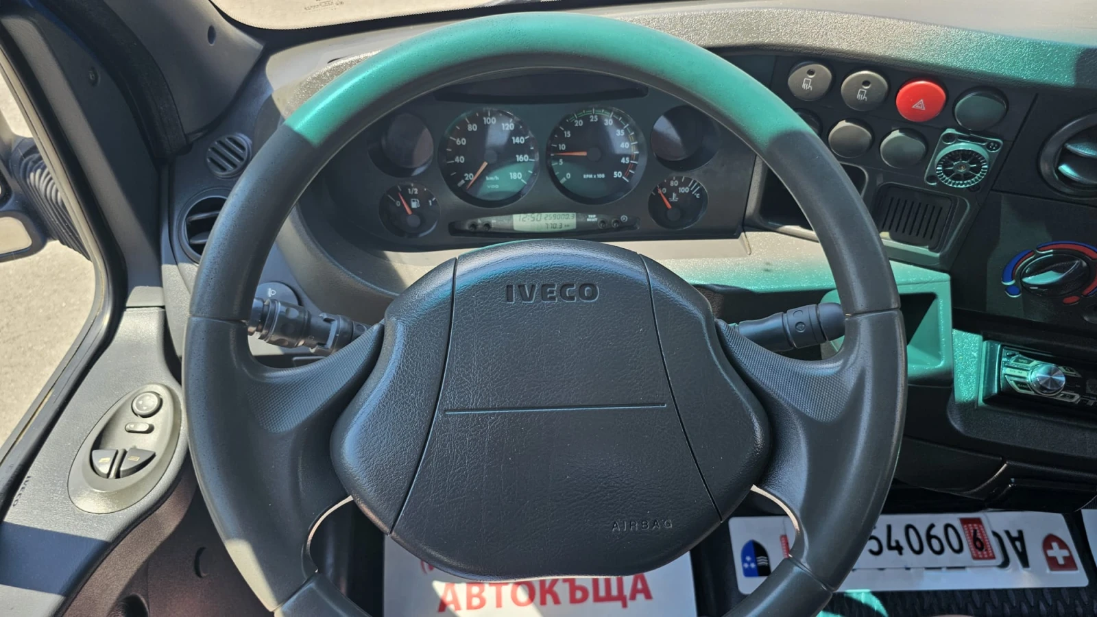 Iveco Daily 35C11 2.8D 5SP CH-СОБСТВЕН ХОД-ТРИСТРАНЕН-ЛИЗИНГ - изображение 10