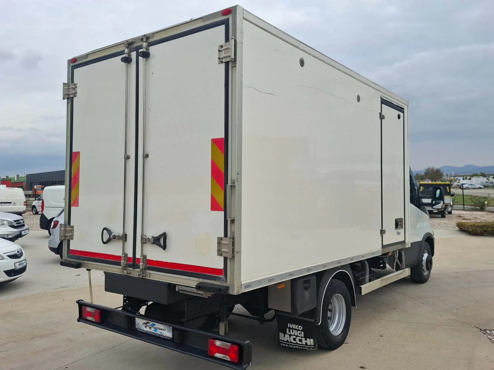 Iveco Daily Euro6B/220V/Климатик - изображение 3
