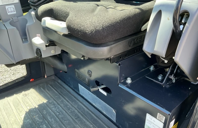 Багер Kubota KX019-4, снимка 12 - Индустриална техника - 53289725