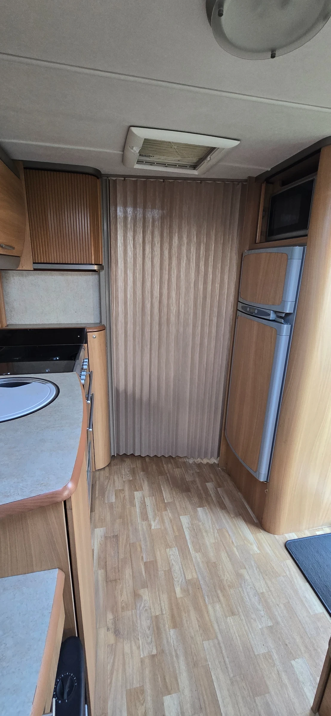 �������� ABI ����� | Mobile.bg � ����������� 14