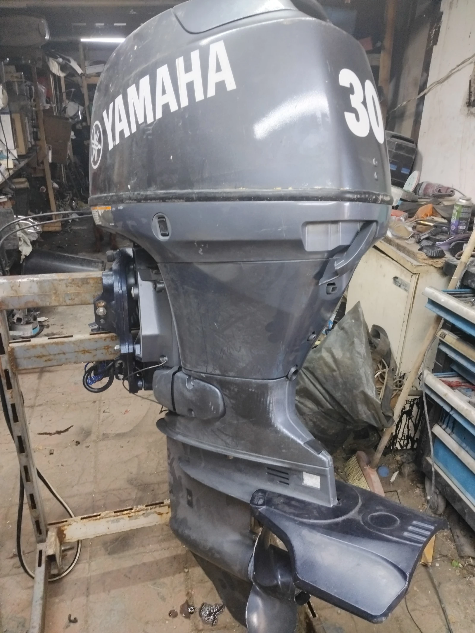 Извънбордов двигател Yamaha 30 къс ботуш, хидравлика  | Auto.bg — изображение 1
