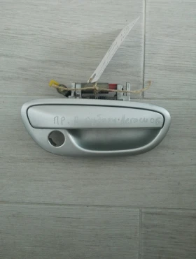 Дръжка врата предна дясна Субару Легаси (Аутбек) светло сива