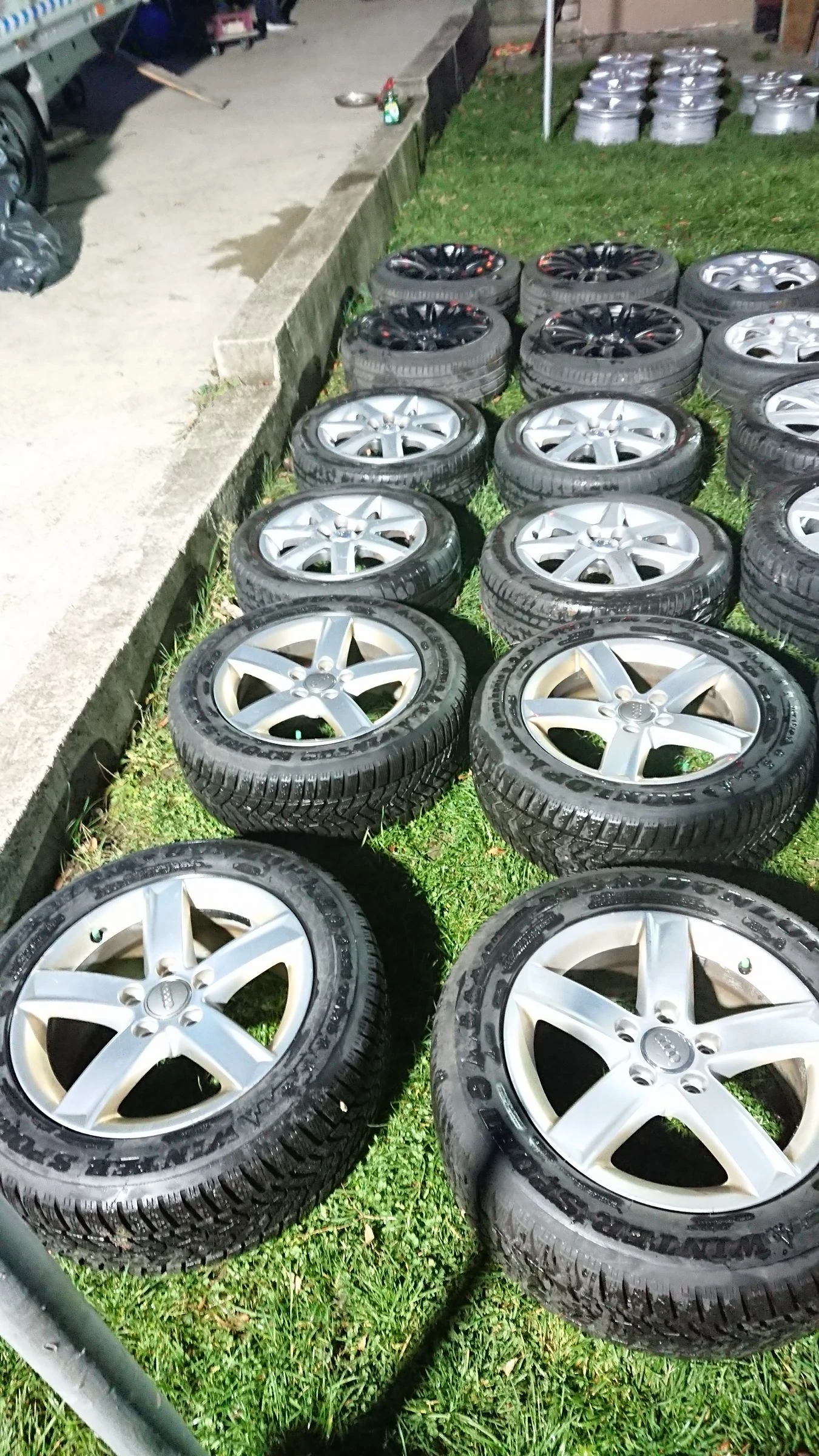    215/55R20   | Mobile.bg   8