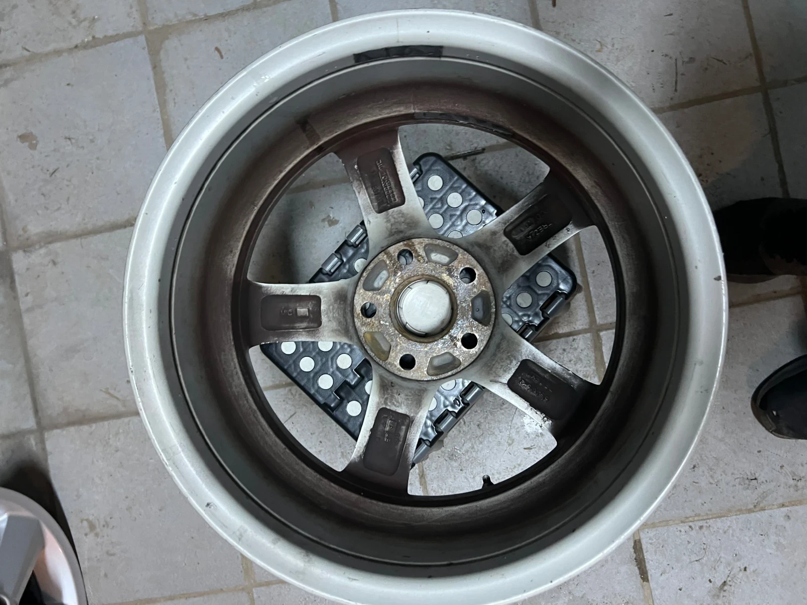 ������ | Mobile.bg � ����������� 6